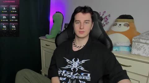 Vincent Strong online show from January 16, 2:26 pm