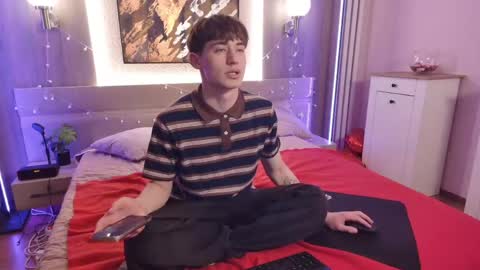 Vinsant online show from April 20, 8:06 am