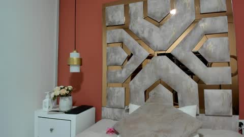 KARLA GAEZ online show from April 14, 12:19 pm