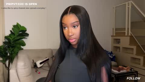 Fantasy Black Girl online show from February 25, 9:02 am