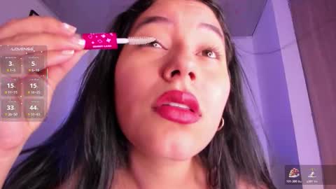           online show from December 3, 11:33 am