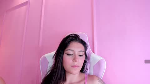 Violet online show from December 27, 8:35 am