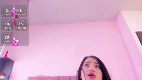 Snapshot of violet_myerrs chatting on October 15, 2:07 pm violet online show from October 15, 2:07 pm