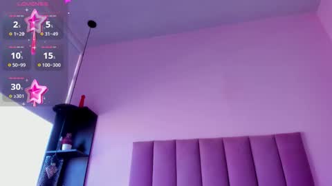 Snapshot of violet_myerrs chatting on September 23, 12:54 pm violet online show from September 23, 12:54 pm