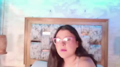 Violeta  online show from June 6, 3:12 am