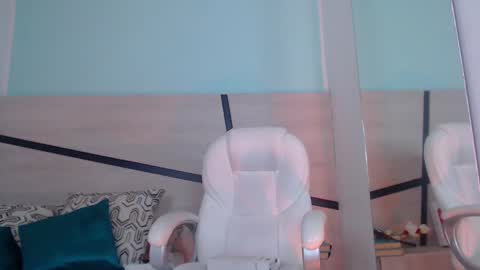 Violeta leon online show from January 8, 6:09 am