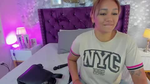 violeta_medina online show from October 28, 9:54 am