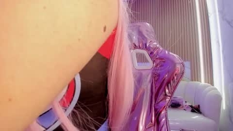 Snapshot of violeta_sub chatting on October 22, 1:24 pm IG violeta sub online show from October 22, 1:24 pm