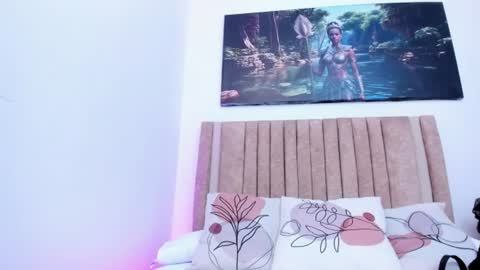 violeta_tepes online show from July 8, 6:55 pm