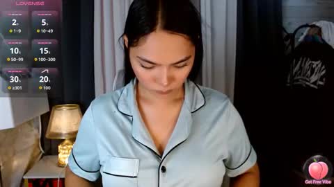 violet online show from January 11, 3:01 am