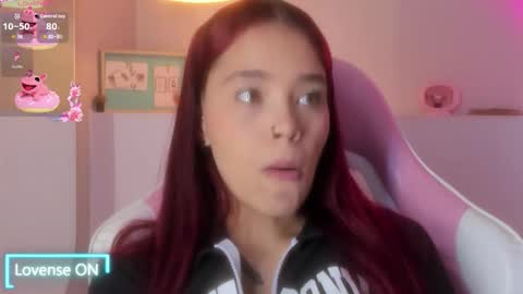 Violeth Hill online show from February 18, 7:13 pm