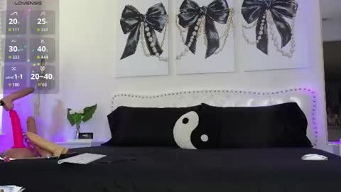 VioletBaby online show from July 8, 6:55 pm