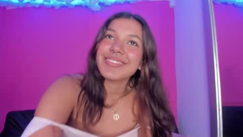 violett_24_ online show from March 1, 5:49 pm