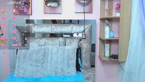 Violeta froz online show from March 3, 4:15 pm