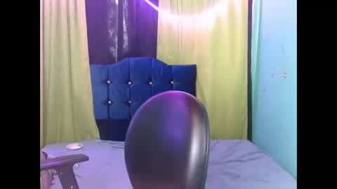 violetta_dreams online show from March 28, 9:49 pm