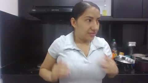 Violeta online show from April 12, 6:45 pm