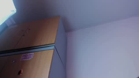 Violettaa online show from April 11, 7:45 am