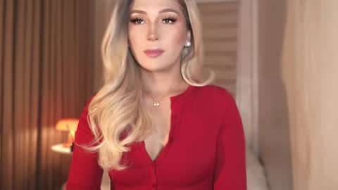 Best Of Both Worlds online show from January 14, 7:05 am