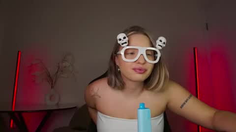 Violla online show from October 25, 10:14 am