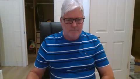 viper654321 online show from May 3, 7:58 am