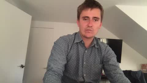 virgn238387 online show from June 4, 11:55 pm