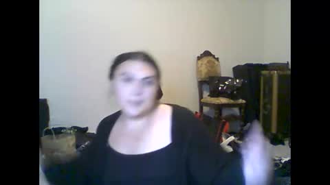 Snapshot of virgorian_enigma chatting on January 29, 5:40 am priscilla online show from January 29, 5:40 am