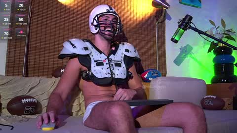 Snapshot of virtualboytvtv chatting on February 8, 1:22 am  GARY  - Help me reach 300 likes  -   - My Telegram -  online show from February 8, 1:22 am