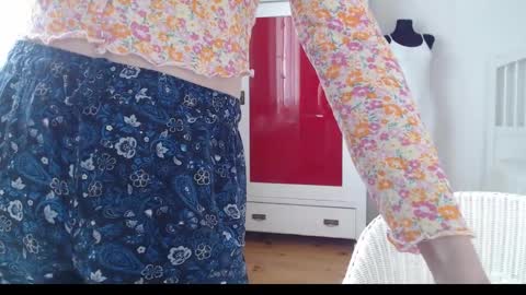 Visceratio online show from March 9, 2:10 pm