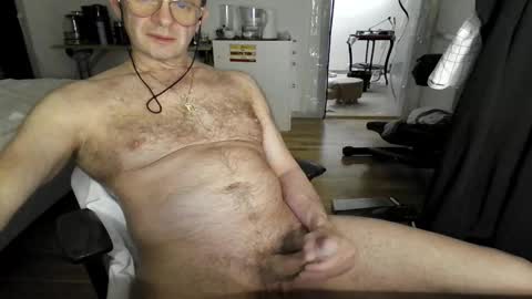 Snapshot of vitachef7 chatting on October 19, 6:01 pm viahuer7 online show from October 19, 6:01 pm