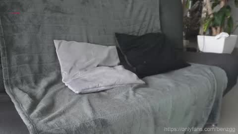 VITO BENZ online show from November 19, 9:24 pm