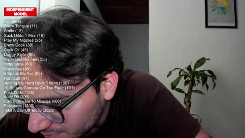 Vito Ferrer online show from April 5, 11:02 pm