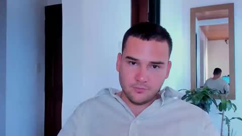 Snapshot of vito_ferrero chatting on February 25, 7:38 pm Vito Ferrer online show from February 25, 7:38 pm