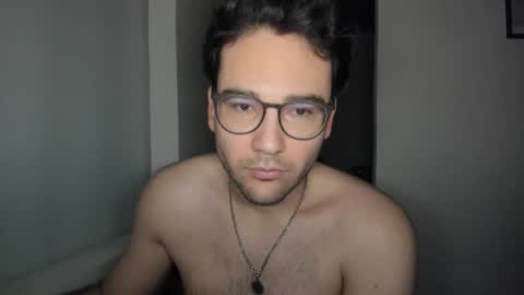 Vito Ferrer online show from February 20, 11:01 am