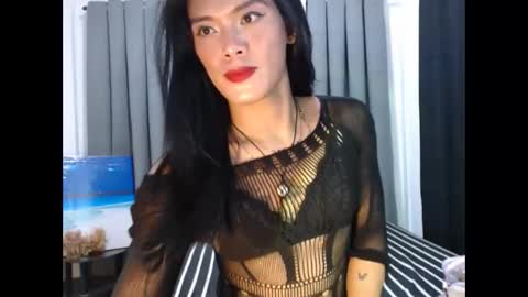 Kylie online show from October 27, 11:21 am