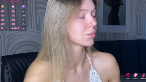 Vivian Evans online show from September 16, 1:18 am