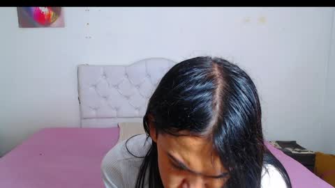 instagram Viviana73215 online show from April 1, 1:41 pm