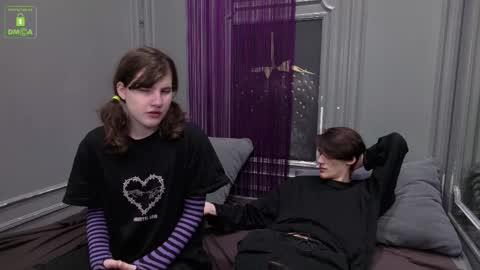 VIVIARAGENDY online show from September 22, 10:30 am