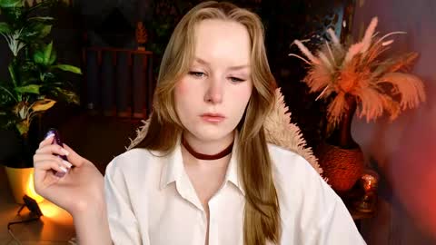 Vivien online show from May 18, 5:13 am