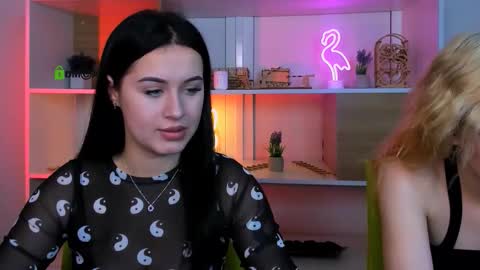 vivy_star online show from November 15, 9:33 am