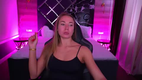 Ur Lady online show from October 13, 1:02 pm