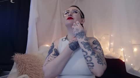 VIXIN online show from December 14, 4:19 pm