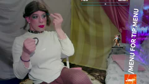 Violetta Elysia online show from April 18, 7:07 pm