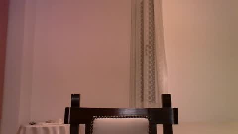 volve5 online show from February 7, 8:42 pm