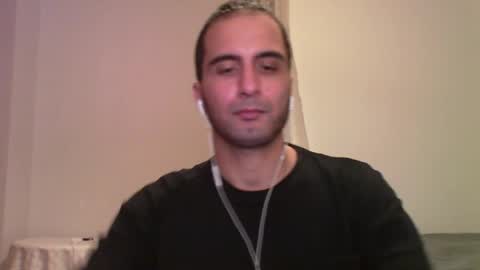 volve5 online show from April 19, 6:32 pm