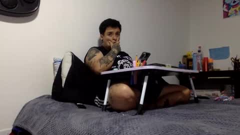 Danny and Ale online show from April 8, 10:02 pm