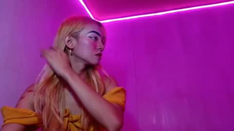 vorykath_pinay online show from April 18, 1:02 pm