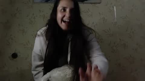 voulezvous_angel online show from April 29, 5:30 pm