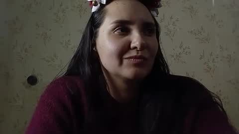 voulezvous_angel online show from March 4, 6:05 pm