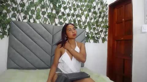 Roxana online show from March 9, 3:44 am