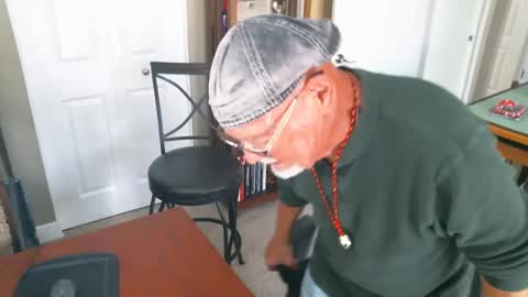 Vueuorme online show from December 17, 6:53 pm